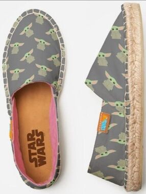 UBUNTU The Child - Baby Yoda - Officially licensed Sz 7.5 shoes Espadrilles